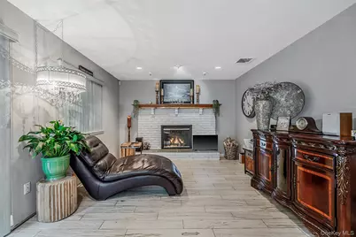 2 Barbara Anne Street, Manorville, NY 11949 - Photo 14