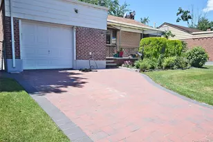 792 Bauer St, Elmont, NY 11003 - Photo 34