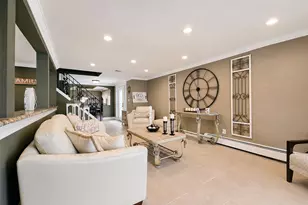 2 Sussex Ln, Lake Grove, NY 11755 - Photo 4