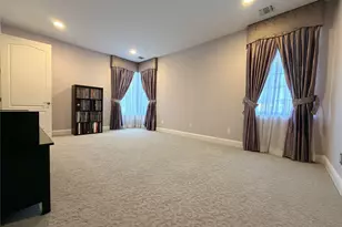 38 Hamlet Woods Dr, Saint James, NY 11780 - Photo 26