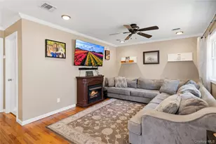 86 Claremont Ave, West Babylon, NY 11704 - Photo 4