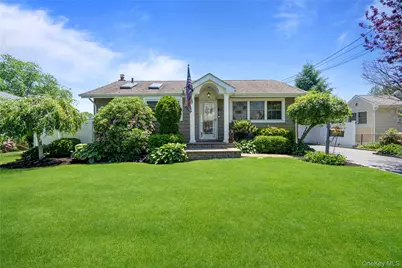 86 Claremont Avenue, West Babylon, NY 11704 - Photo 1