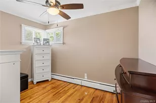 86 Claremont Ave, West Babylon, NY 11704 - Photo 16