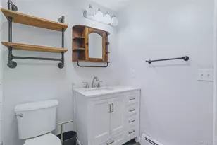 21 Maine Dr, Newburgh, NY 12550 - Photo 20