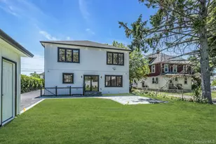 118 W Cherry St, Hicksville, NY 11801 - Photo 44