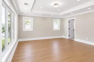 118 W Cherry St, Hicksville, NY 11801 - Photo 22