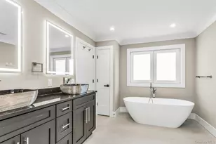 118 W Cherry St, Hicksville, NY 11801 - Photo 26