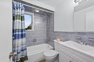 103 Parkview St, Plainview, NY 11803 - Photo 10