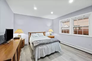 103 Parkview St, Plainview, NY 11803 - Photo 8