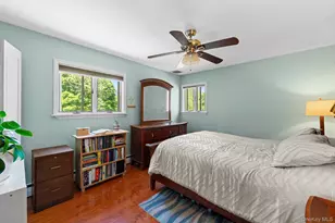 2463 N Pine Grove Ct, Yorktown Heights, NY 10598 - Photo 4