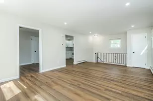 80 Maxwell Ave, Oyster Bay, NY 11771 - Photo 4
