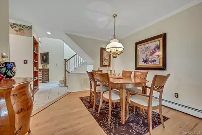 21 Top Of The Ridge #A7, Mamaroneck, NY 10543 - Photo 8