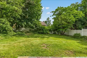 56 Northfield Rd, New Rochelle, NY 10804 - Photo 18