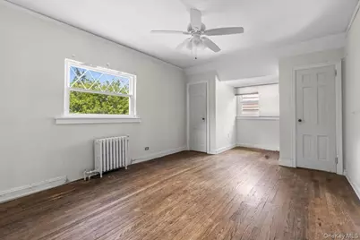 56 Northfield Road, New Rochelle, NY 10804 - Photo 10