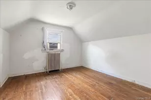 56 Northfield Rd, New Rochelle, NY 10804 - Photo 16