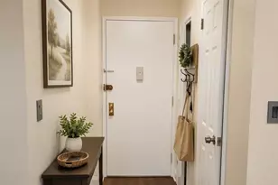 3 Sadore Ln, Yonkers, NY 10710 - Photo 4
