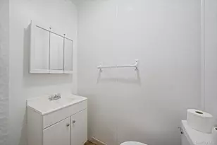129 Shaber Rd, Patchogue, NY 11772 - Photo 22