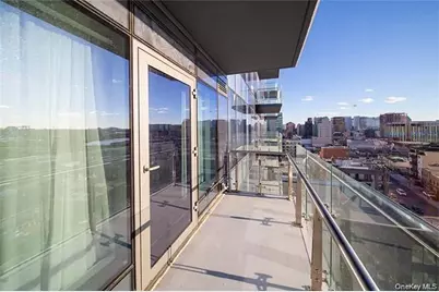 3371 Prince Street #6D, Flushing, NY 11354 - Photo 6