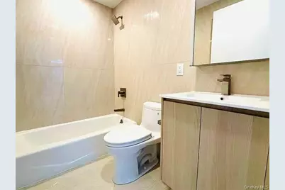 3371 Prince Street #6D, Flushing, NY 11354 - Photo 8