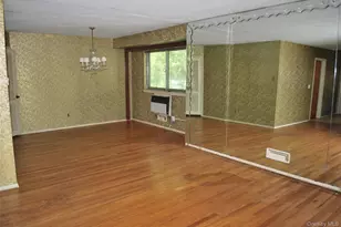 79 Marcus Ave, New Hyde Park, NY 11040 - Photo 6