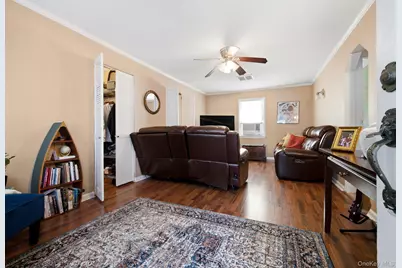 76 Hanrahan Avenue, Farmingville, NY 11738 - Photo 22