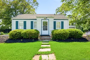 76 Hanrahan Ave, Farmingville, NY 11738 - Photo 10