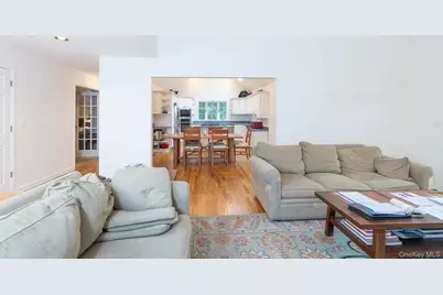 33 Windwood Court, Westhampton, NY 11977 - Photo 10