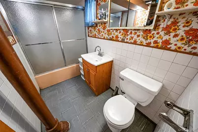 240-11 88th Avenue, Bellerose, NY 11426 - Photo 22