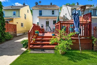 240-11 88th Avenue, Bellerose, NY 11426 - Photo 30