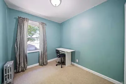 240-11 88th Avenue, Bellerose, NY 11426 - Photo 18