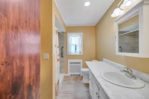 274 Johnson Ave, Sayville, NY 11782 - Photo 16