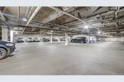 421 N Broadway #28, Yonkers, NY 10701 - Photo 16