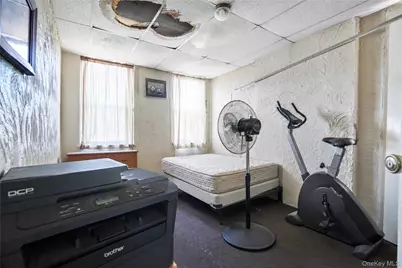 106-17 Jamaica Avenue, Richmond Hill, NY 11418 - Photo 24