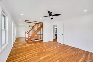 15 Farm Ln, Hicksville, NY 11801 - Photo 6