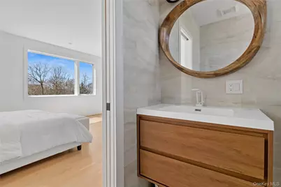 46 Terry Drive, Sag Harbor, NY 11963 - Photo 4