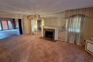 186-20 Troon Rd, Jamaica, NY 11432 - Photo 8