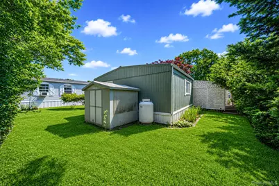 14 Buttercup Drive, Bohemia, NY 11716 - Photo 6