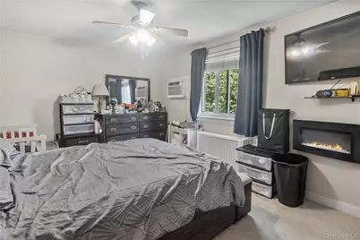 73-11 263rd Street #B, Glen Oaks, NY 11004 - Photo 8