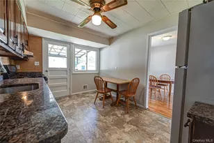 31 Pickwick Dr, Commack, NY 11725 - Photo 14
