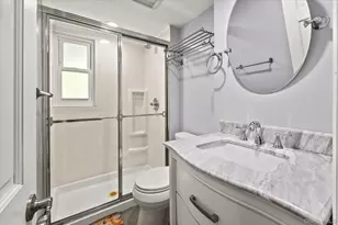 55 Warwick Rd, Great Neck, NY 11023 - Photo 24