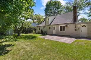 55 Warwick Rd, Great Neck, NY 11023 - Photo 28