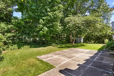 55 Warwick Road, Great Neck, NY 11023 - Photo 26