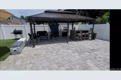 62 Jamaica Avenue, Wyandanch, NY 11798 - Photo 10