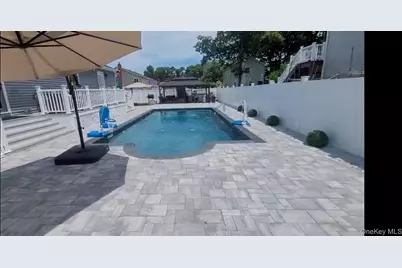 62 Jamaica Avenue, Wyandanch, NY 11798 - Photo 12