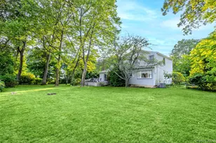 37 Dogwood Hollow Ln, Miller Place, NY 11764 - Photo 18