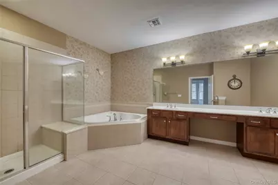 177 Melody Court, Eastport, NY 11941 - Photo 8