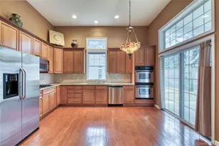 177 Melody Ct, Eastport, NY 11941 - Photo 4