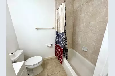 71 Pointe Circle S #71, Coram, NY 11727 - Photo 6