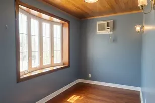 107-26 113th St, Richmond Hill, NY 11419 - Photo 2