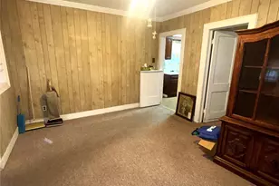 41 Stewart St, Floral Park, NY 11001 - Photo 12